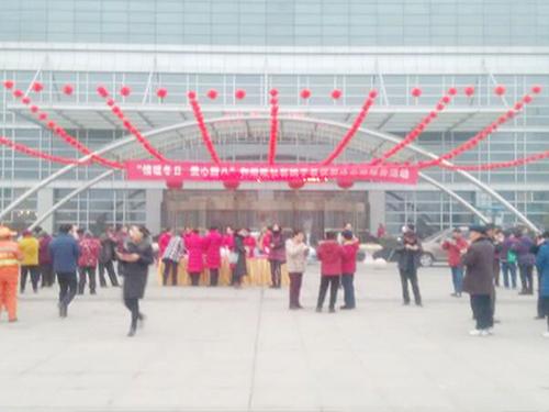 甜甜腊八粥 暖暖社区情
