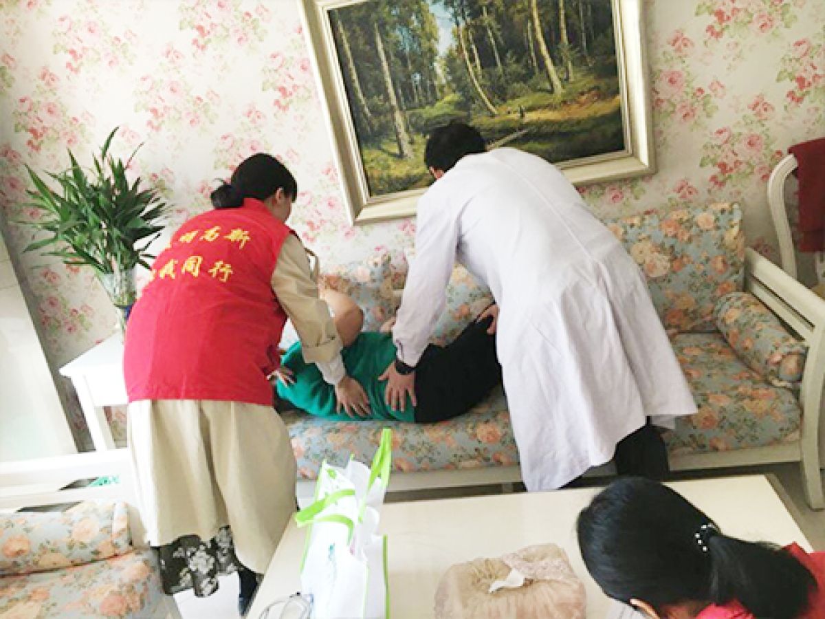 入户义诊，服务到家“健康义诊，美好生活”项目开展情况