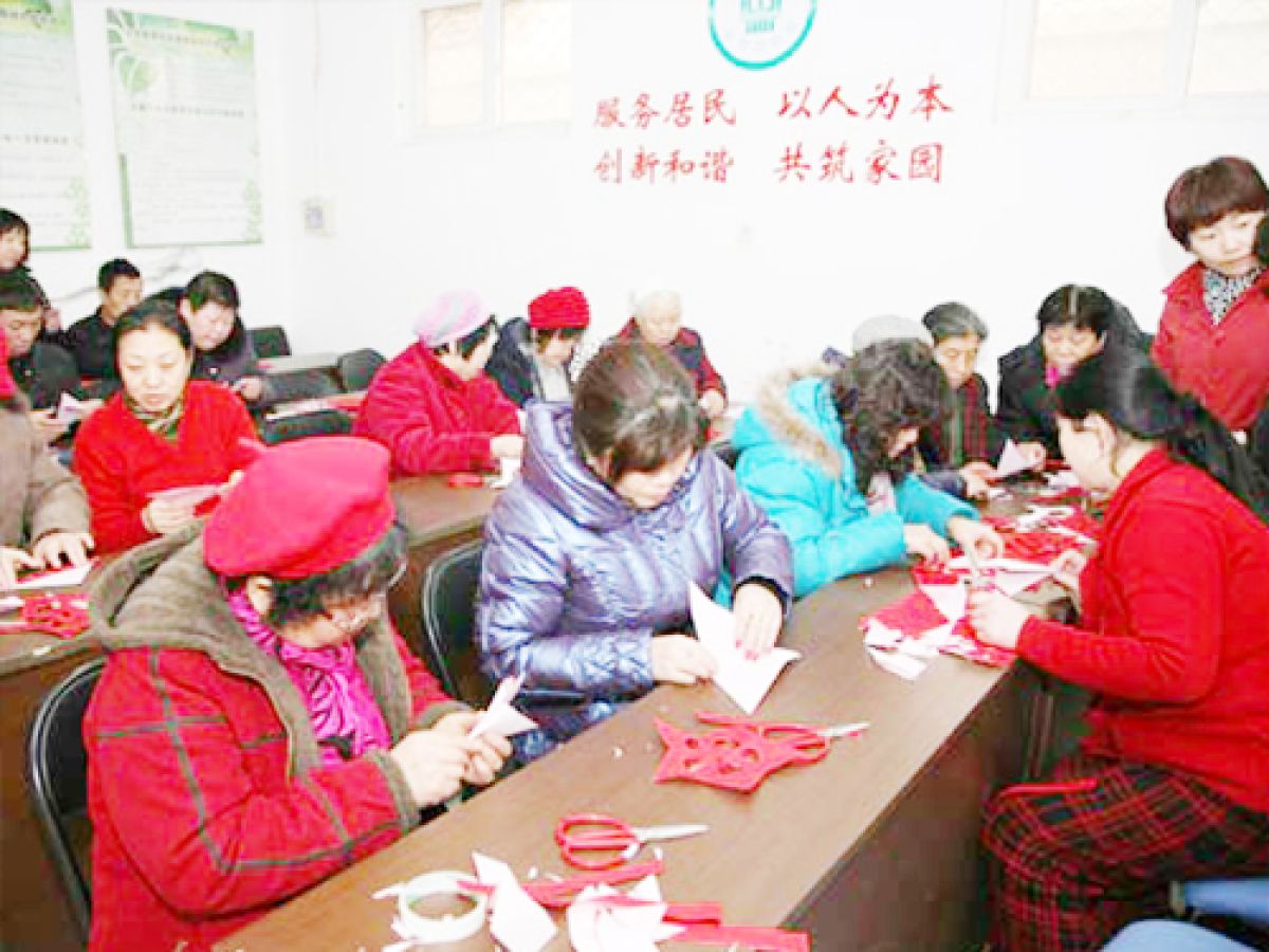 “妙艺”手工兴趣班剪纸活动开始啦！