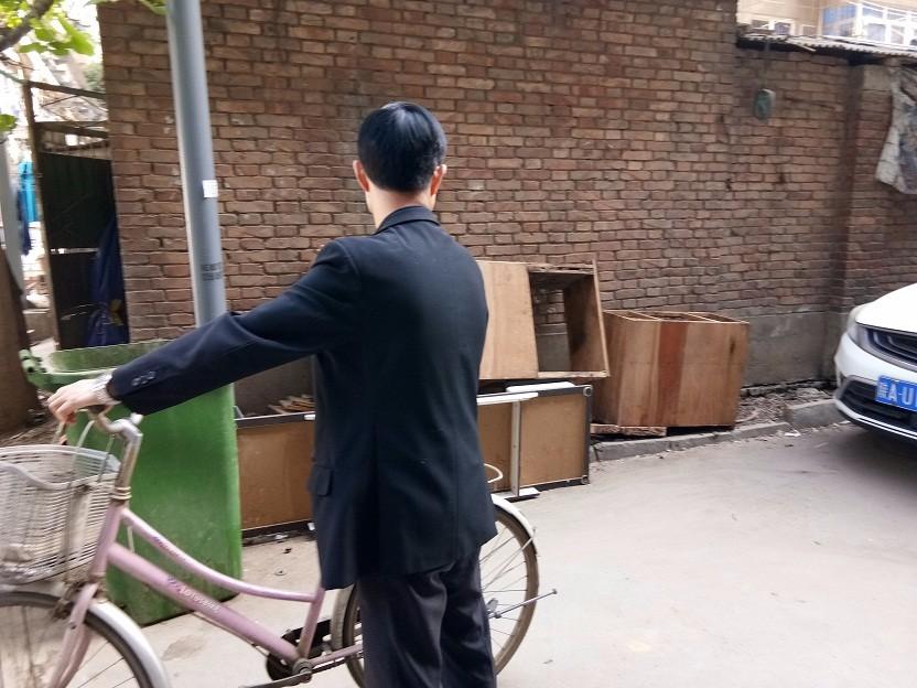 清运建筑垃圾 助力城市治理