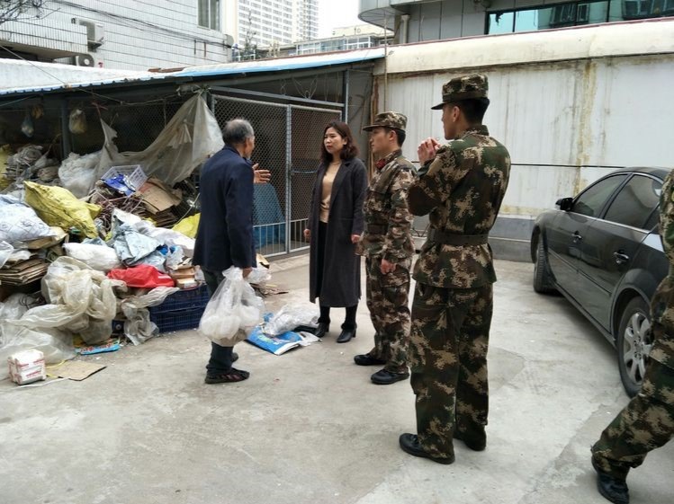 志愿者活动（十六） ——清理乱堆乱放、消除安全隐患