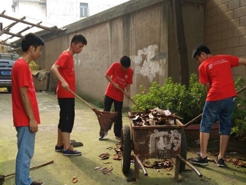 关于学生假期参加社会实践活动的通知