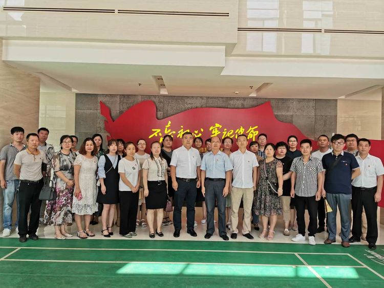 https://s01.9175917.cn/community/uploads/20191018/59b66a1aec1090912befbb1024bf43dd.jpeg
