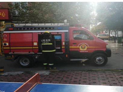 【新时代文明实践】 姜河社区 开展“远离火灾、珍爱生命”安全知识讲座暨 演消防练活动