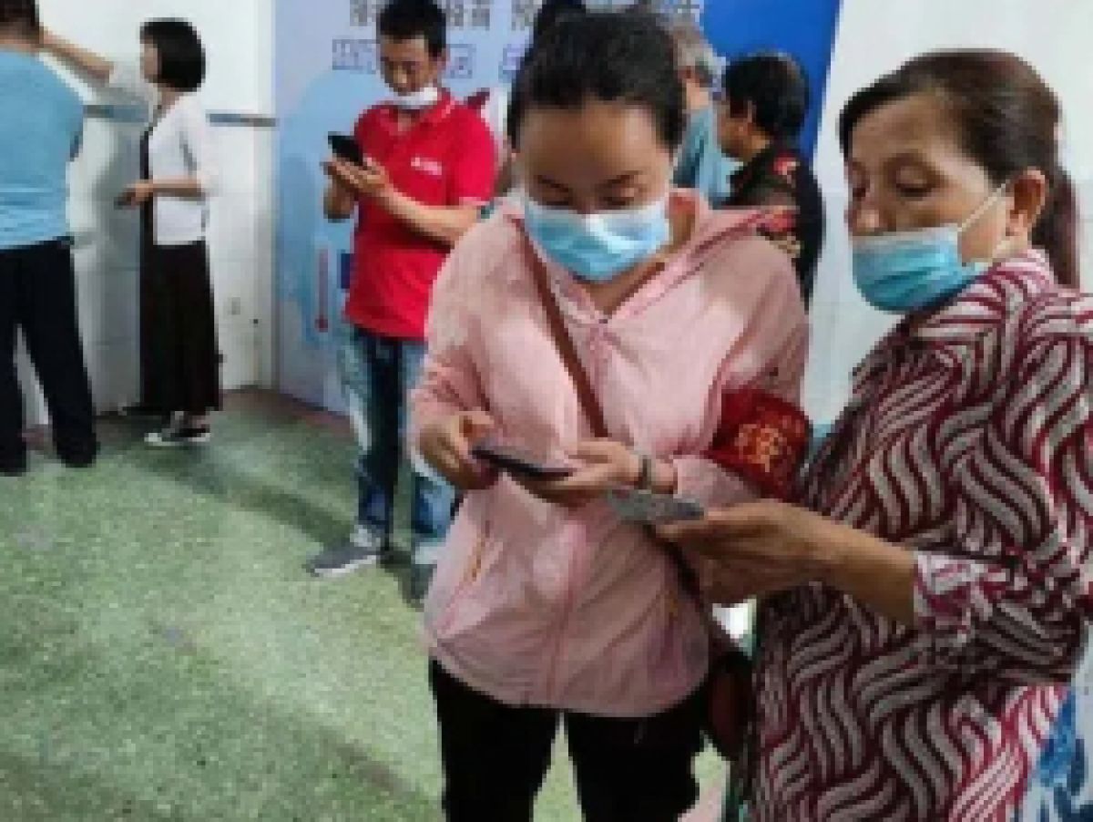 我为群众办实事——建立免疫屏障 构筑健康桥梁