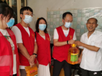 周末“益”起来，情暖群众心