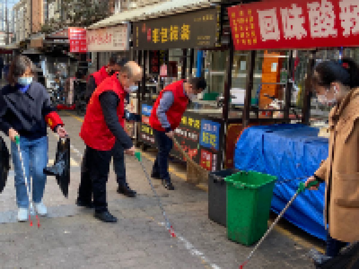 【美丽型社区】开展清洁行动  助力国卫复审