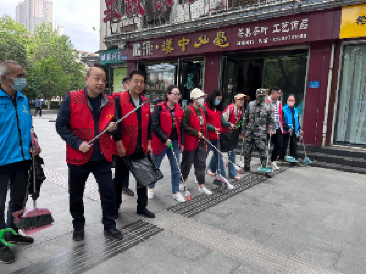 【美丽型社区】花样捡跑——“益”起来“卫”健康