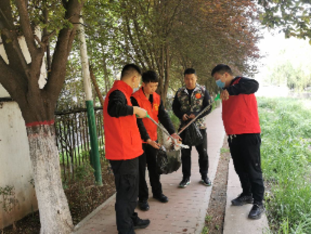 【美丽型社区】公园路社区新时代文明实践站开展“周末‘益’起来”志愿服务活动