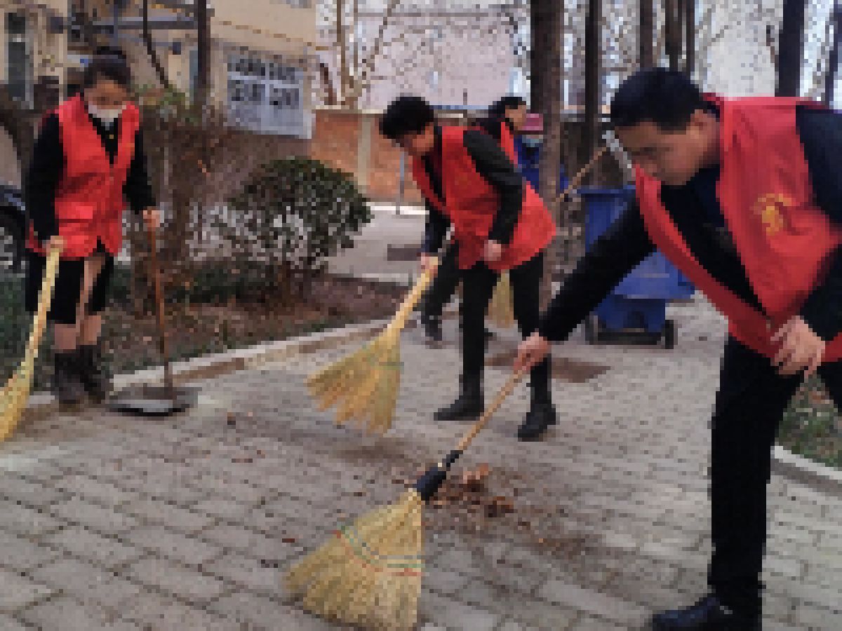宝成社区开展“文明渭滨 周末益起来”活动