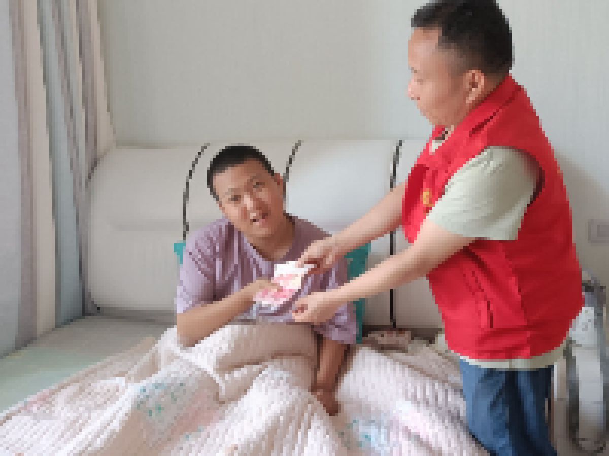 关爱残疾儿童·让爱洒满人间