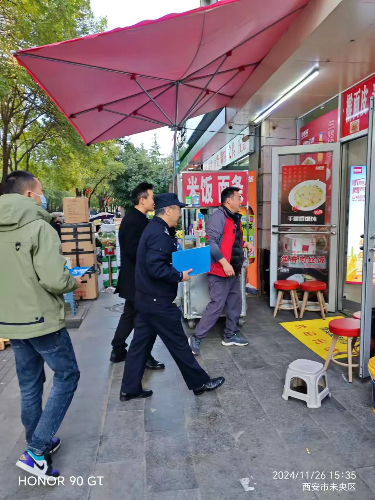 反诈警钟长鸣共筑安全防线