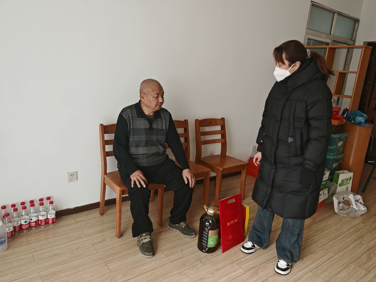 春节慰问送关怀 情暖困难残疾人