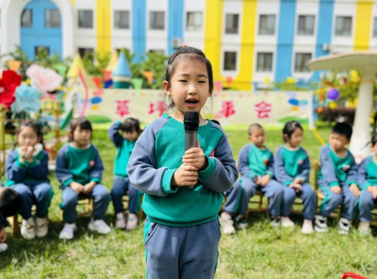 书香伴成长，薪火永相传——烽火社区“世界读书日”活动