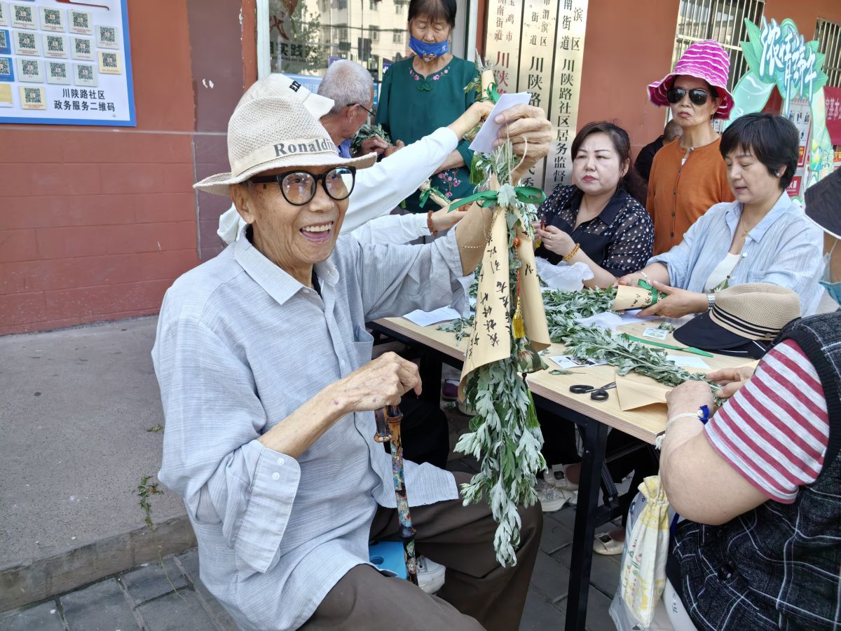 【我们的节日】“艾”上传统，“粽”是浓情