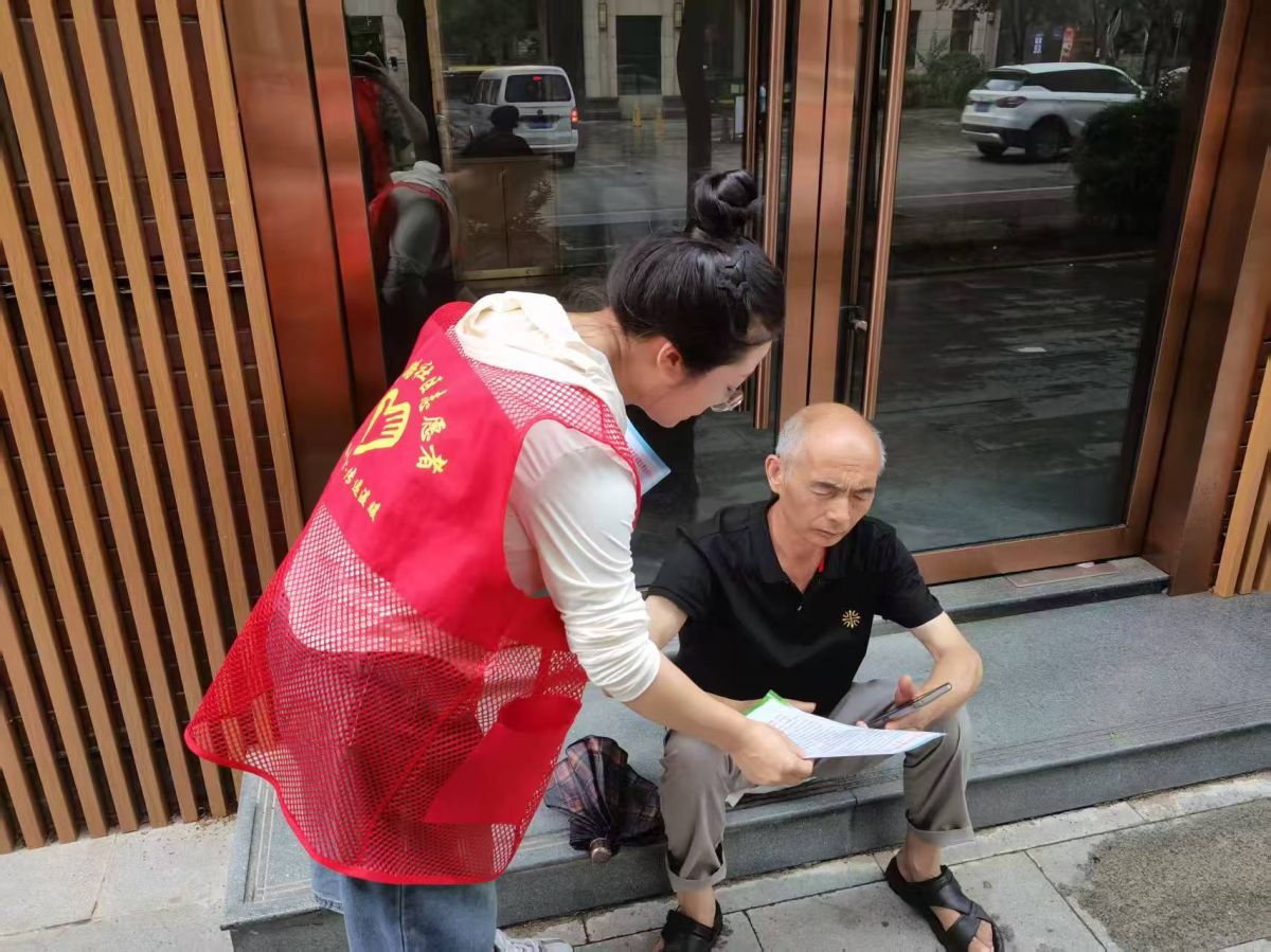 和谐路社区深入开展爱鸟护鸟宣传活动 共建人与自然和谐共生的美好家园