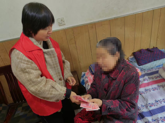 【幸福型社区】重阳敬老暖人心  网格关怀传真情