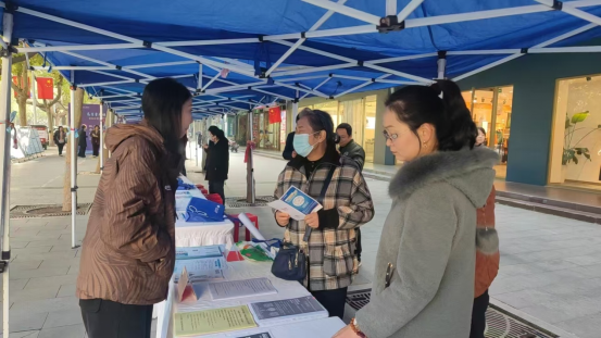 【便利型社区】医保宣传“双线并进” 惠民政策深入人心